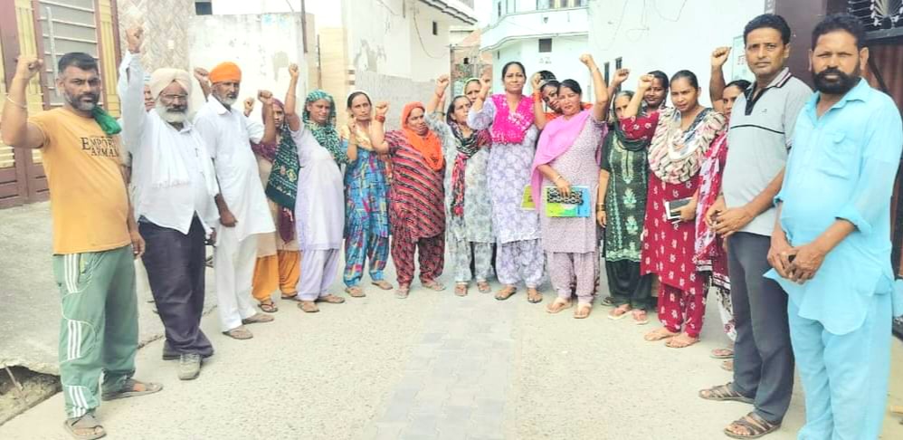 पूरे जिले में ब्लॉक स्तरीय विरोध प्रदर्शन को लेकर गांवों में लोगों को जागरूक किया गया